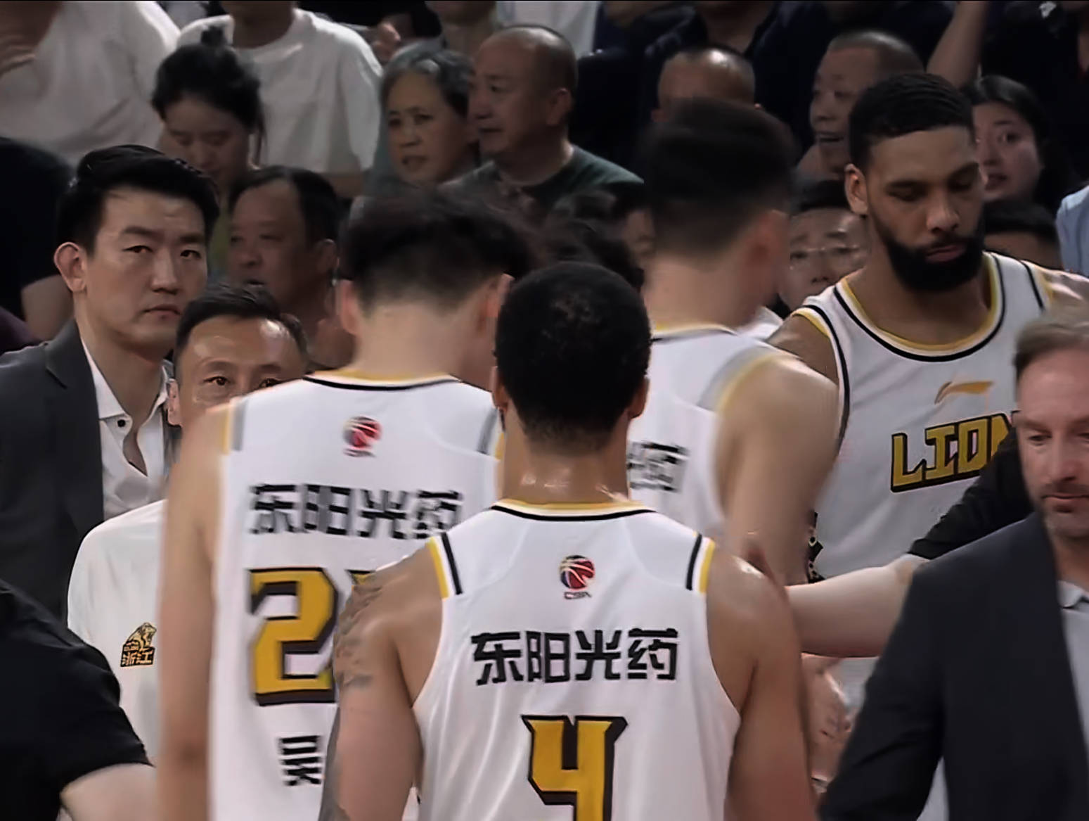 广厦队实力不容忽视，欲冲击季后赛资格